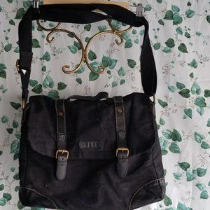 Bag (laptop) anything